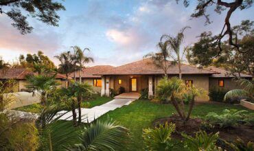 Villa in 629 East 83rd Street Villa in 629 East 83rd Street